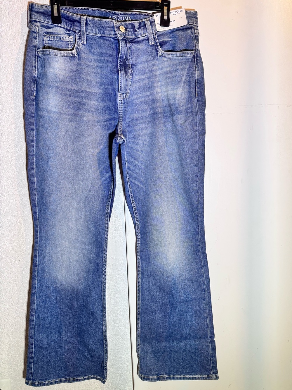 Arizona Jean Company womens
Light Blue Bootcut Jeans